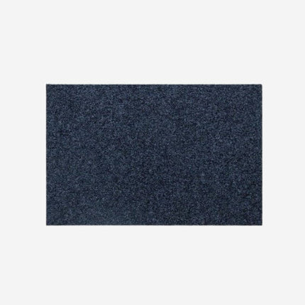 Moderne zwarte deurmat voor voordeur