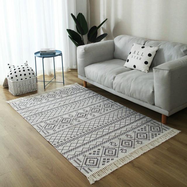 Wit woonkamer vloerkleed met patroon
