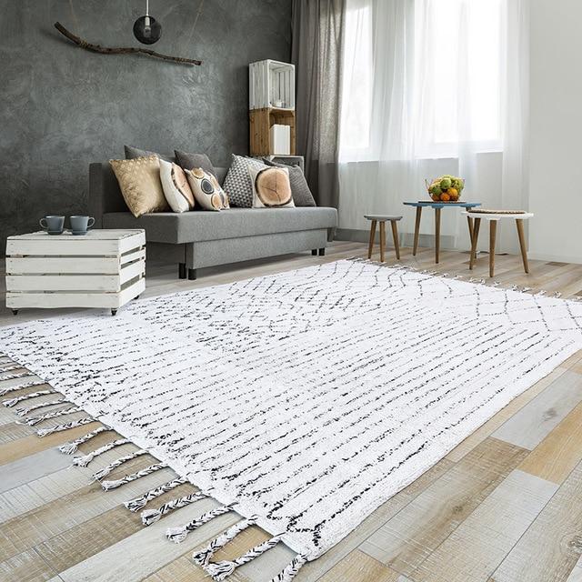 Groot wit vloerkleed in Berberstijl