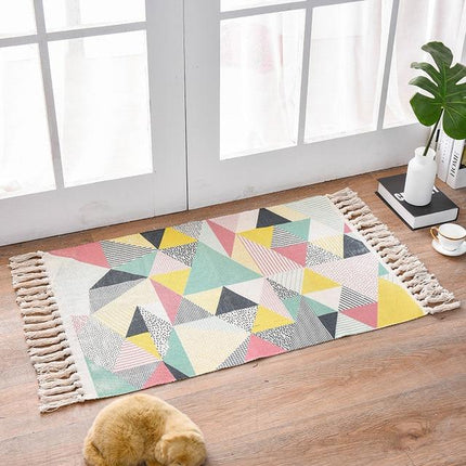 Scandinavisch vloerkleed met geometrisch patroon