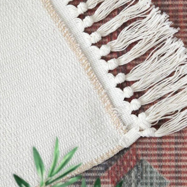 Extra dun geweven vloerkleed met franjes