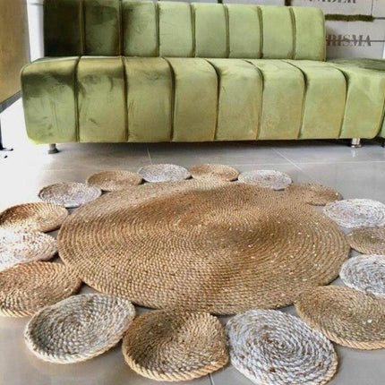 Rond tweekleurig vloerkleed van jute