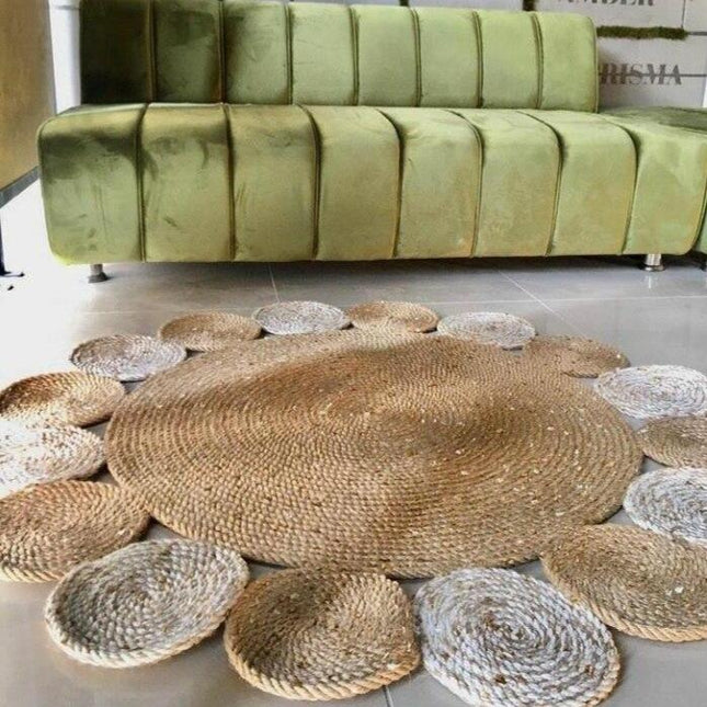 Rond tweekleurig vloerkleed van jute